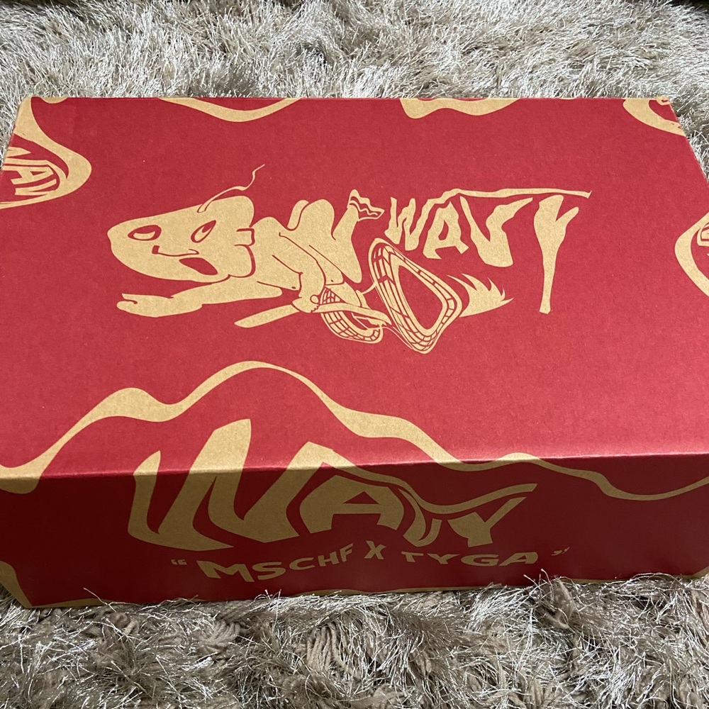 Mschf wavy baby, collaboration with Tyga Like new worn once to Earthgang concert